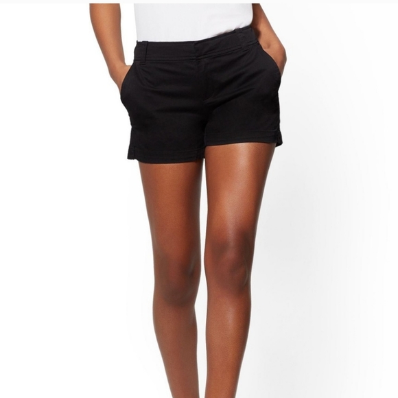 COPY - NY&Co black tailored shorts - Picture 2 of 16